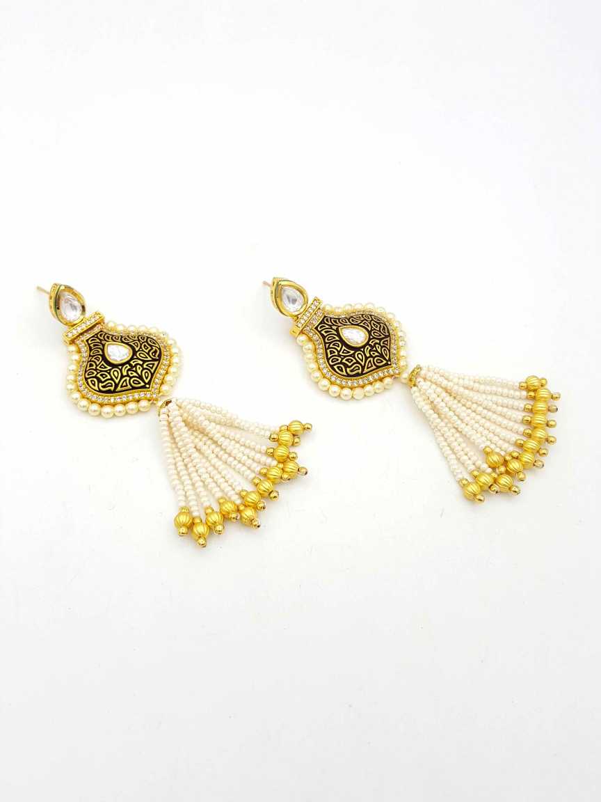 EARRING in VILANDI KUNDAN Style | Design - 18908