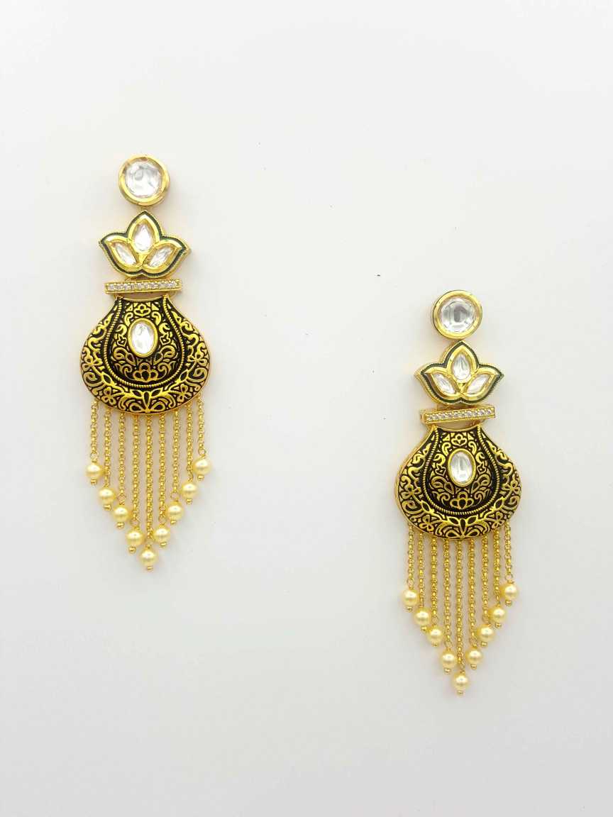 EARRING in VILANDI KUNDAN Style | Design - 18947