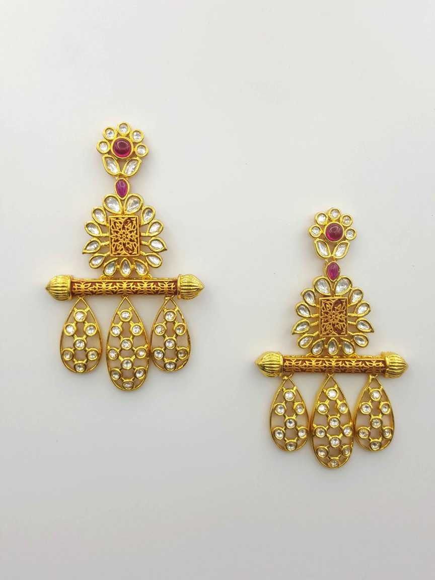 EARRING in VILANDI KUNDAN Style | Design - 19663