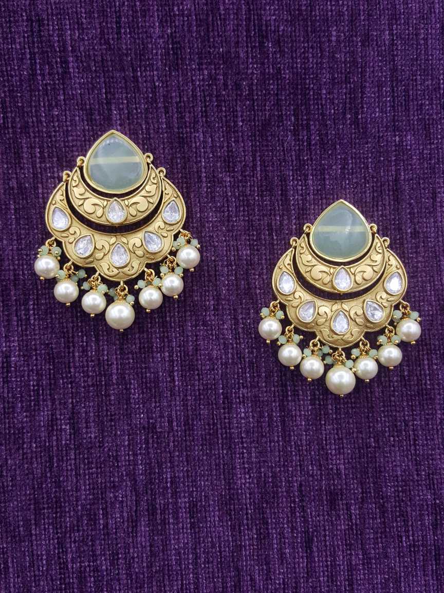 EARRING in VILANDI KUNDAN Style | Design - 19925