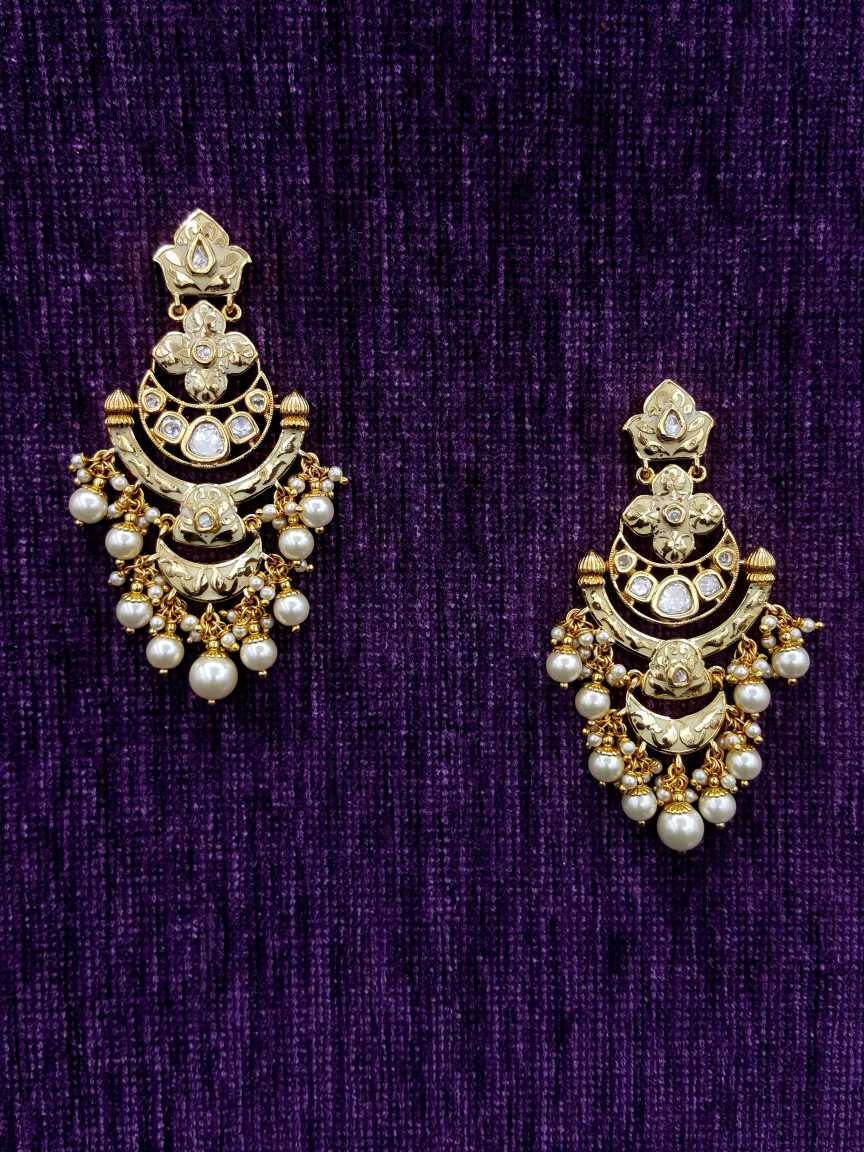 vilandi-earring-ERVL20062WHHG