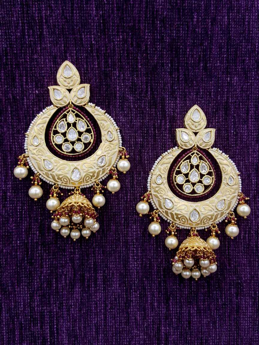 vilandi-earring-ERVL20085WHRNGT