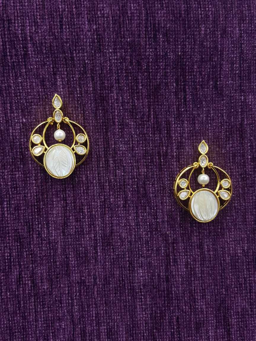 vilandi-earring-ERVL20171WHHG