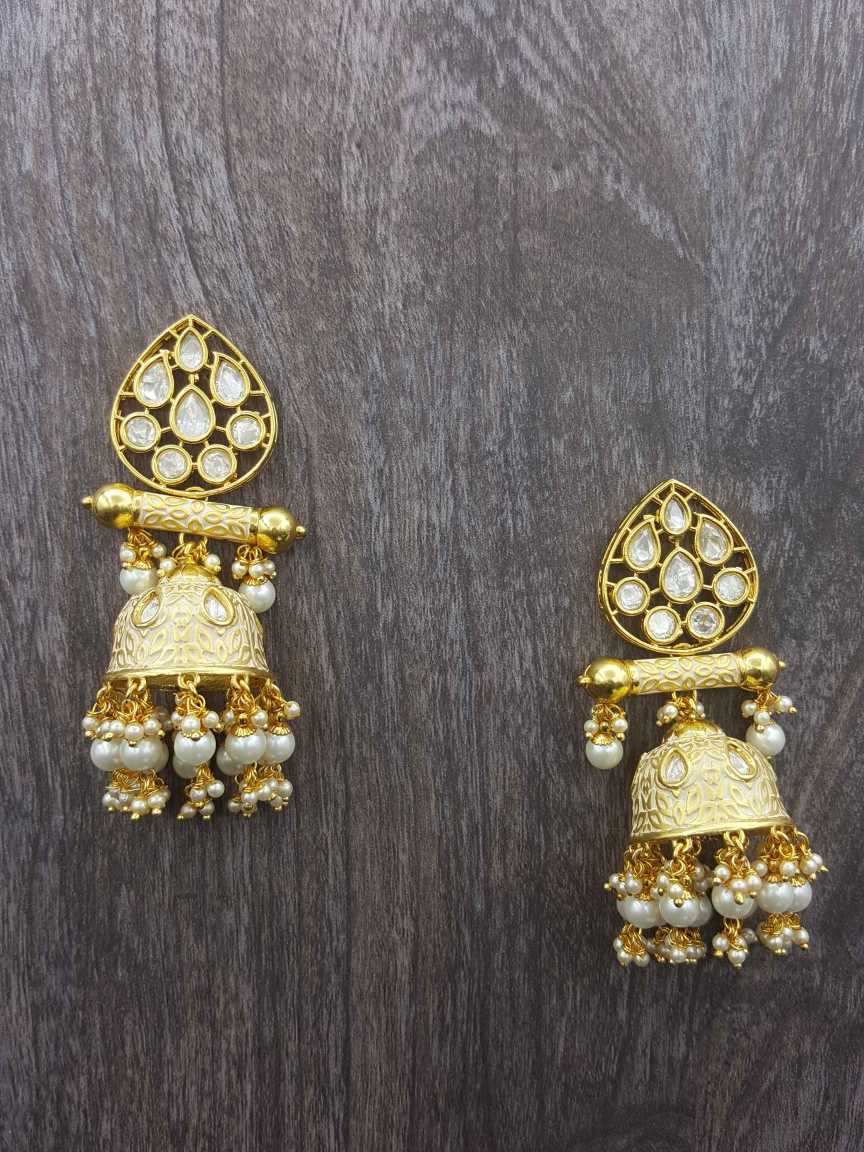 vilandi-earring-ERVL20176WHHG