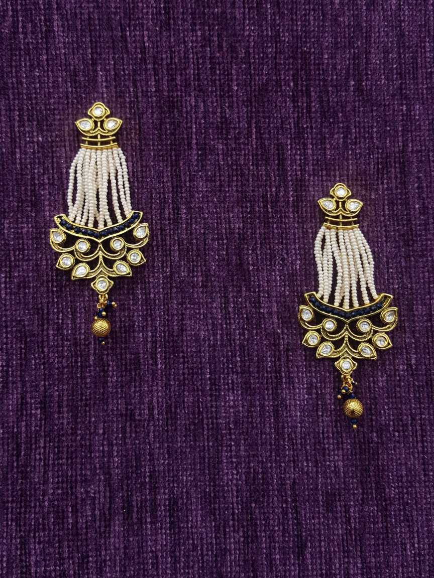 EARRING in VILANDI KUNDAN Style | Design - 20186