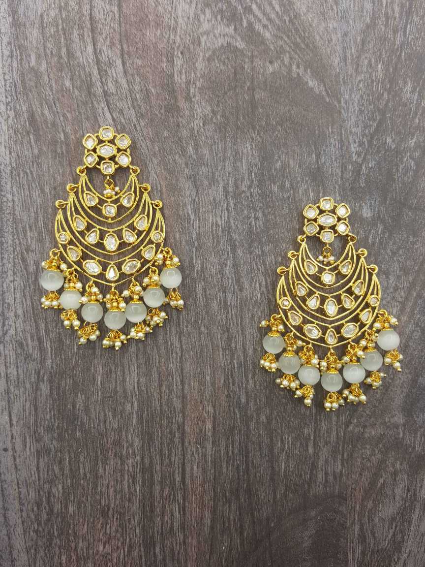 vilandi-earring-ERVL20259WHHG