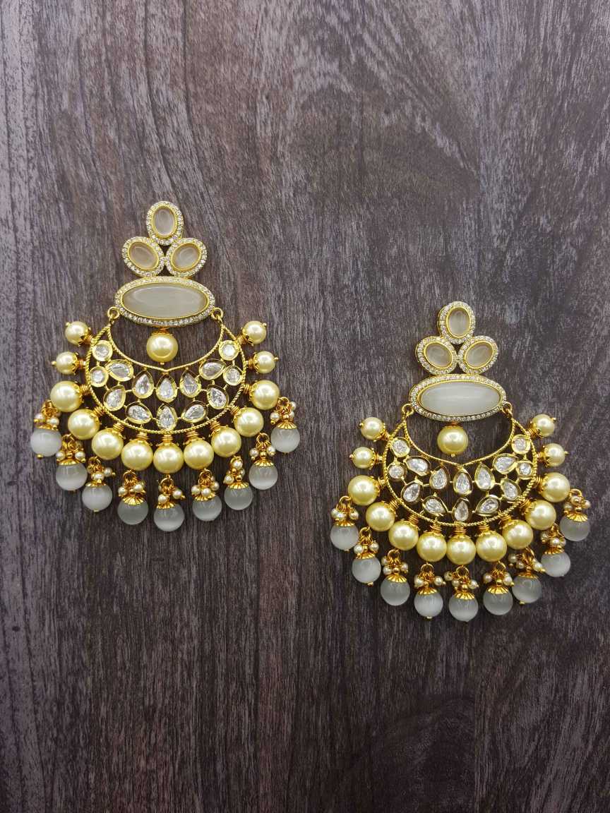 vilandi-earring-ERVL20346WHHG