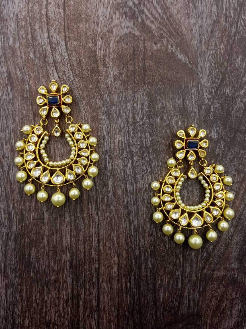 vilandi-earring-ERVL20377CLBLHG