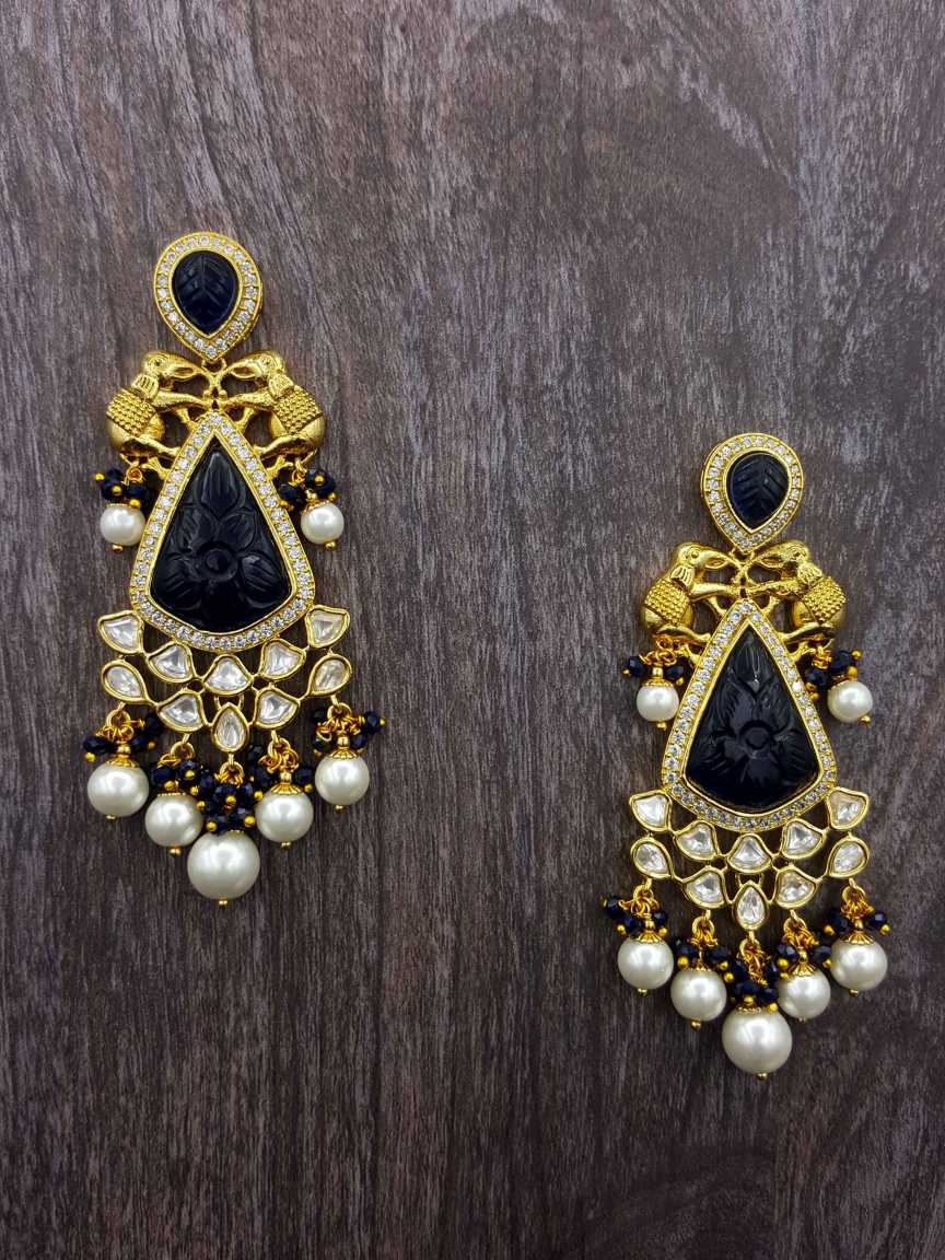 EARRING in VILANDI KUNDAN Style | Design - 20507