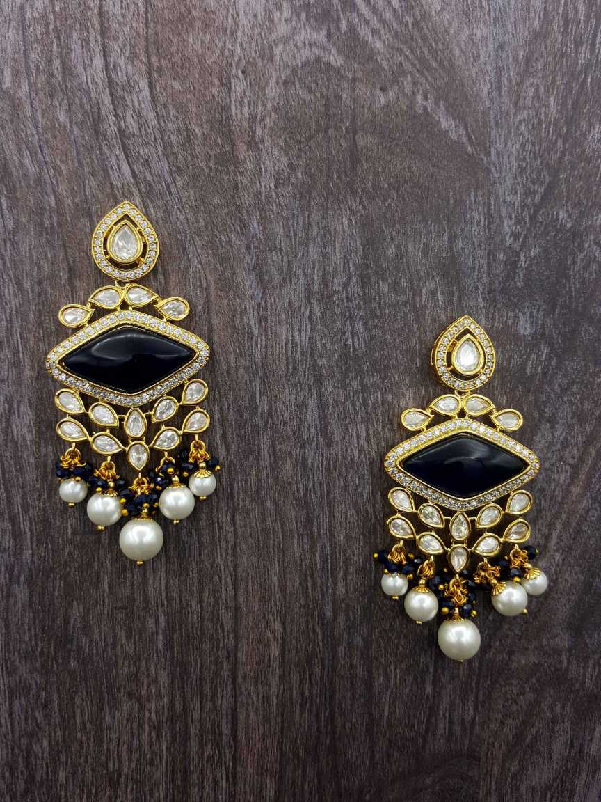 EARRING in VILANDI KUNDAN Style | Design - 20508