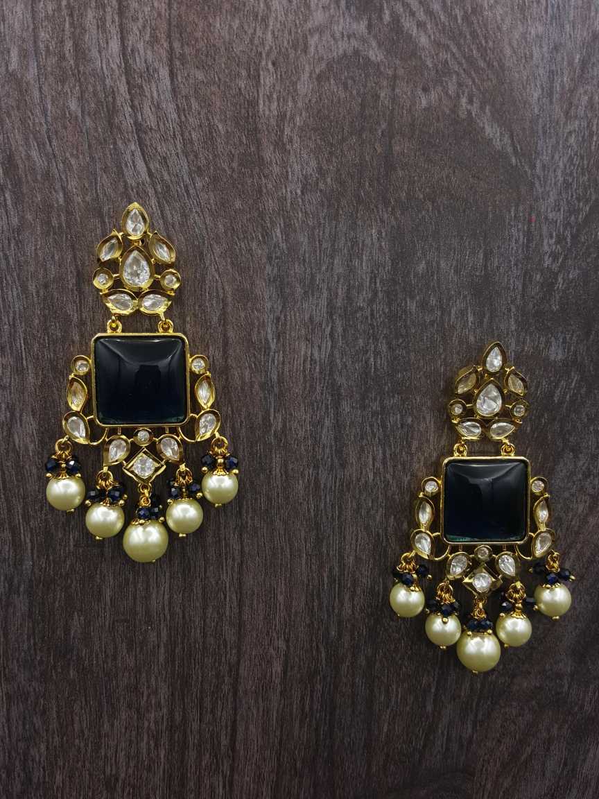 EARRING in VILANDI KUNDAN Style | Design - 20720