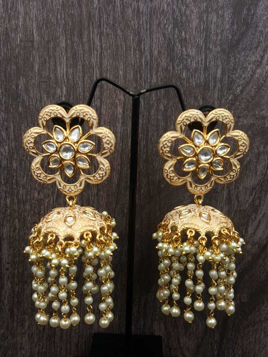 vilandi-earring-ERVL20813WHHG