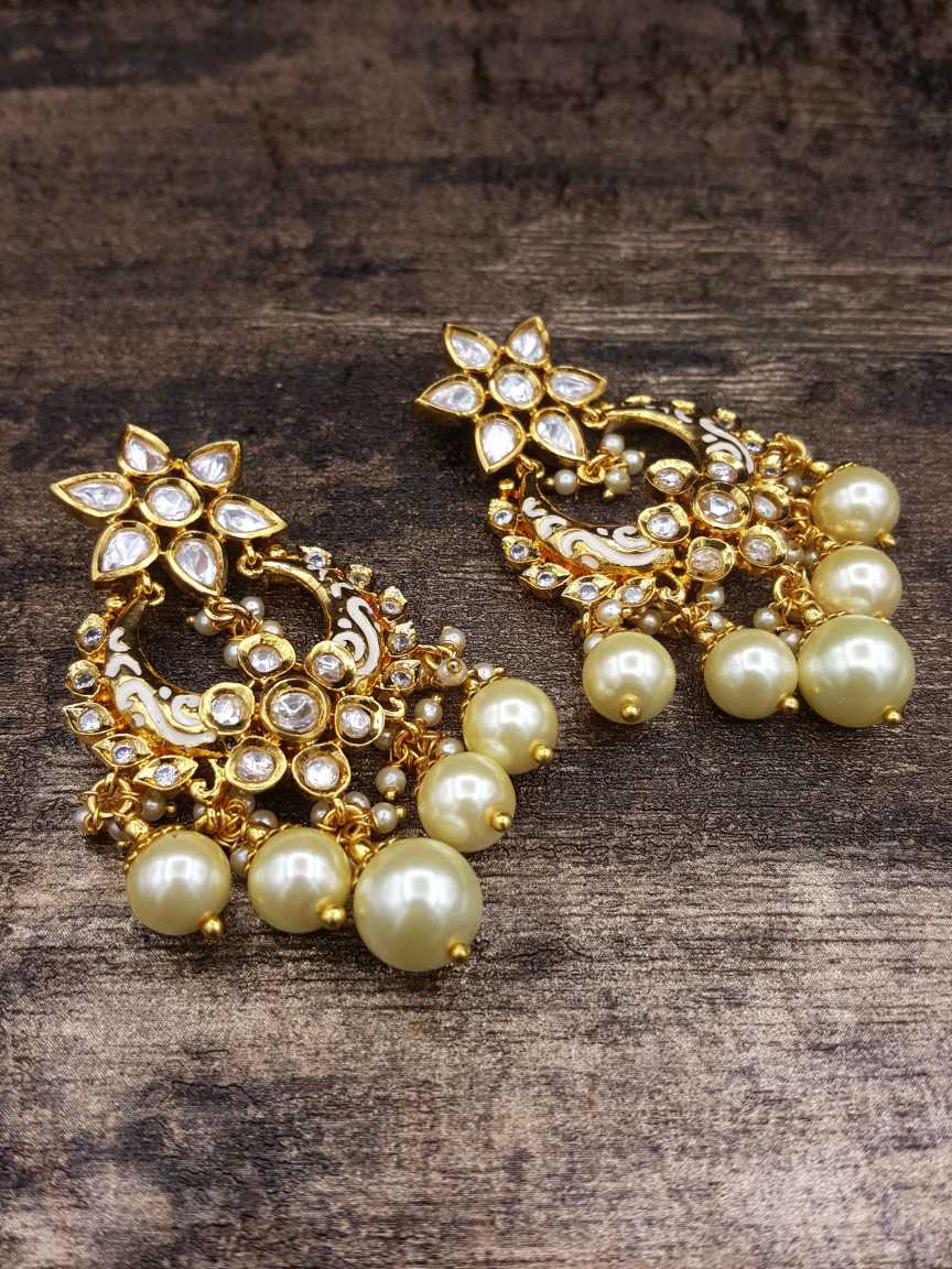vilandi-earring-ERVL20842WHHG