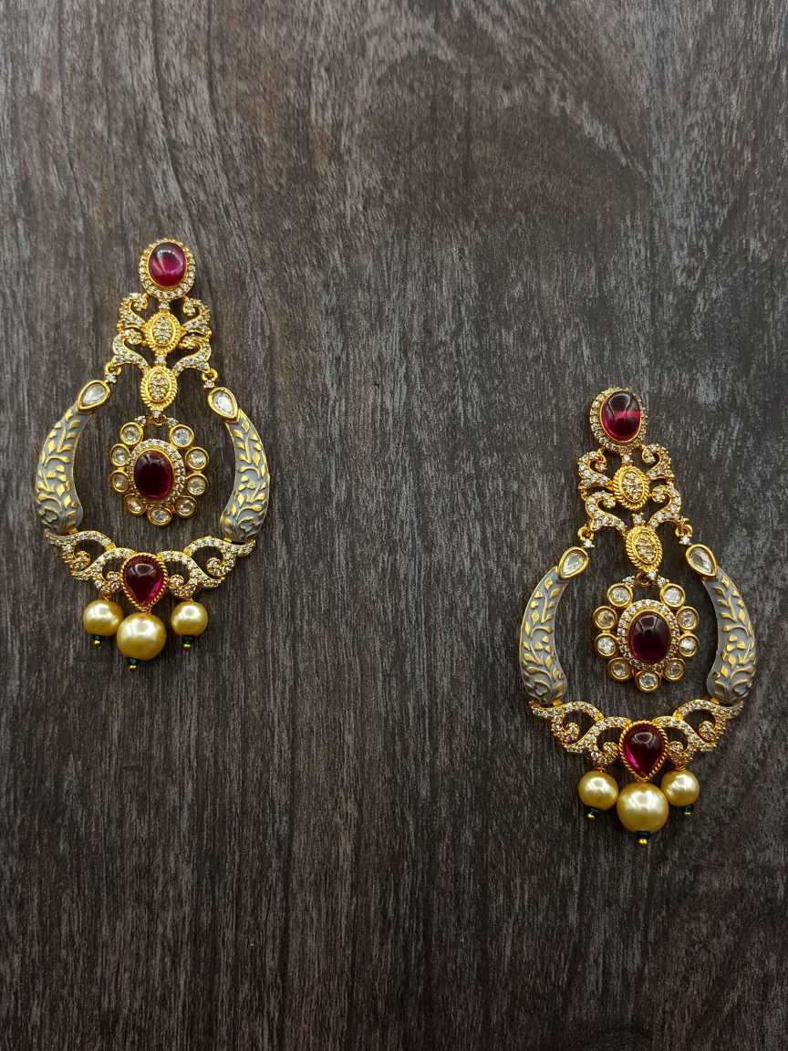 vilandi-earring-ERVL20847GYHG