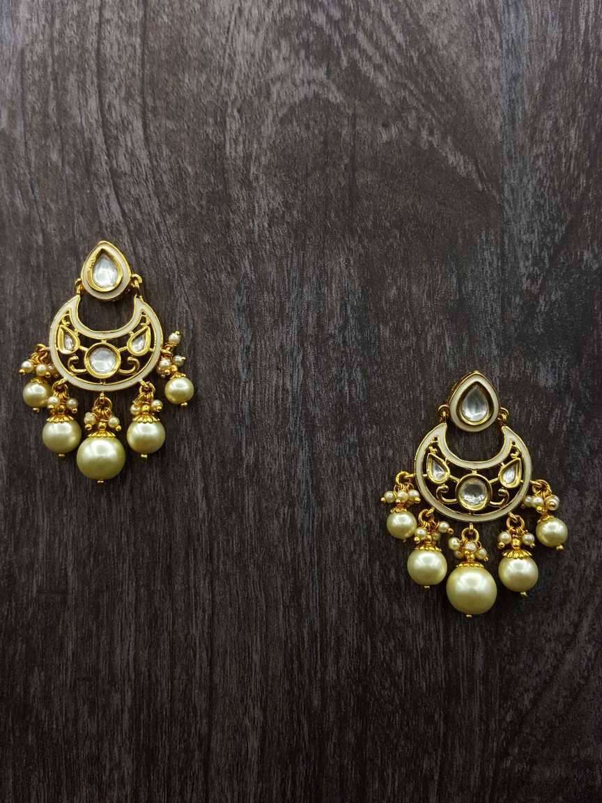 vilandi-earring-ERVL20864WHHG