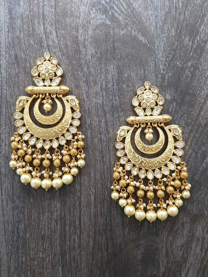 vilandi-earring-ERVL21136WHGT