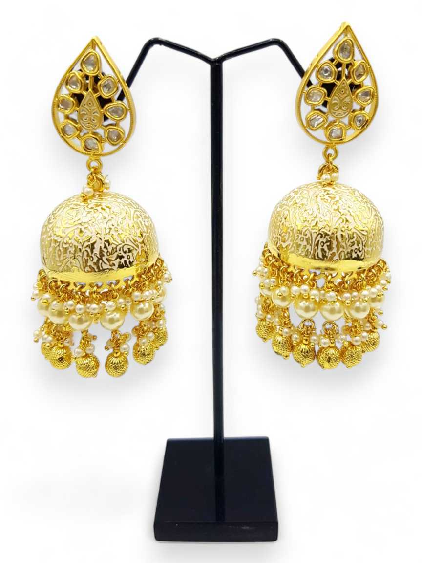 vilandi-earring-ERVL21626WHHG