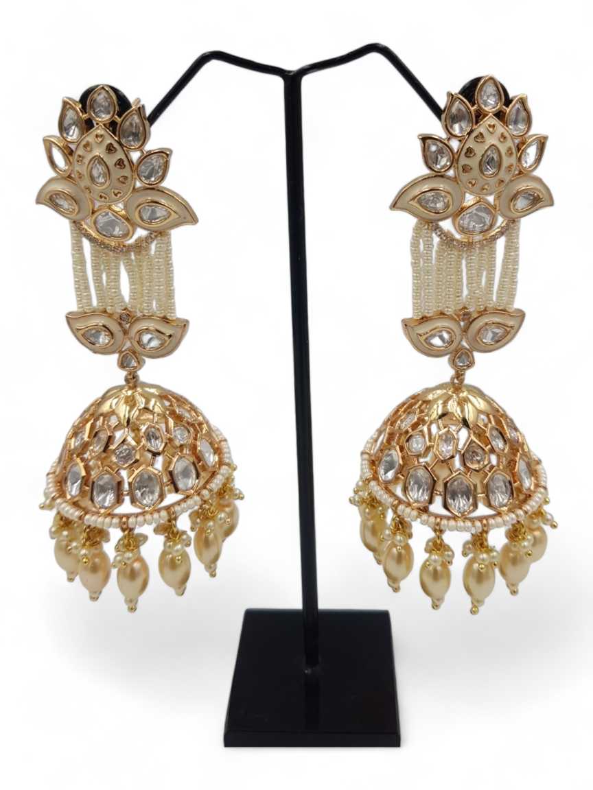 vilandi-earring-ERVL23054WHHG