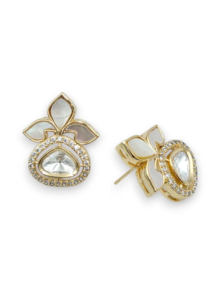 EARRING IN VILANDI KUNDAN STYLE | DESIGN - 24314