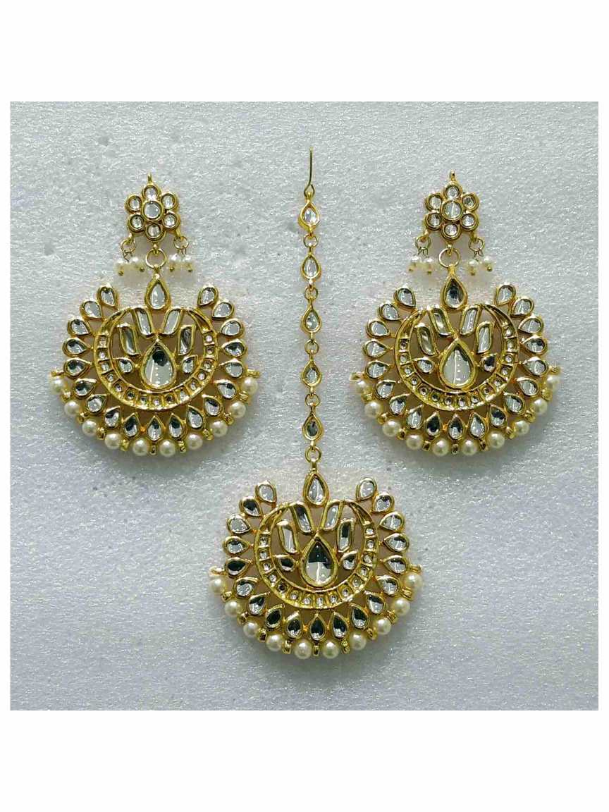 EARRINGS WITH TIKA in JADAU KUNDAN Style | Design - 15287