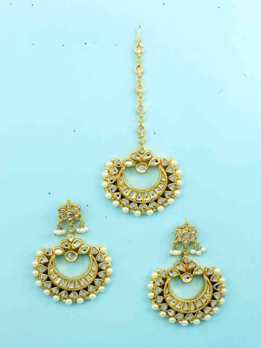 EARRINGS WITH TIKA in JADAU KUNDAN Style | Design - 16265