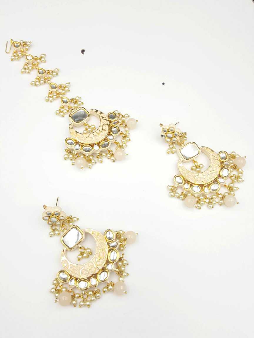kundan-earrings_tika-ETKU19765WHHG