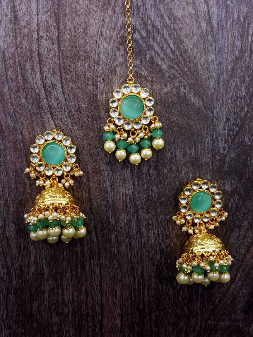 EARRINGS WITH TIKA in JADAU KUNDAN Style | Design - 20344