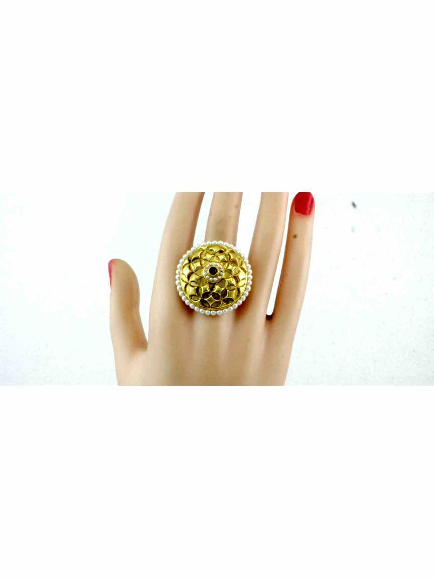 FINGER RING in CHECKERED POLKI Style | Design - 12980