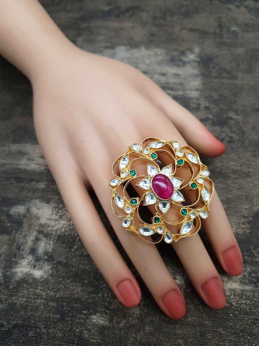kundan-finger_ring-FRKU21127RNGNHG