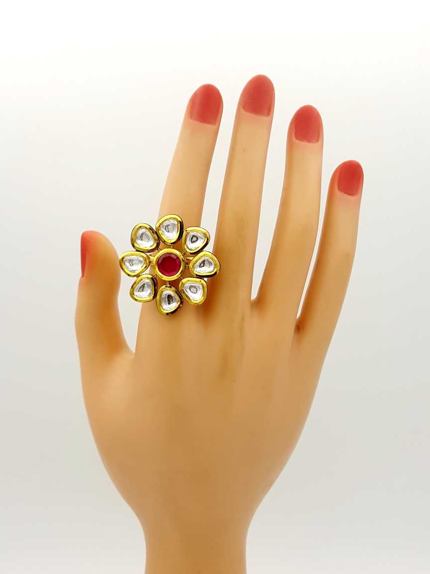 FINGER RING in VILANDI KUNDAN Style | Design - 17880