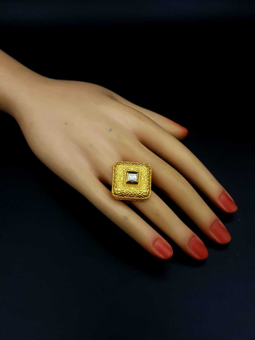 vilandi-finger_ring-FRVL19211GDGT