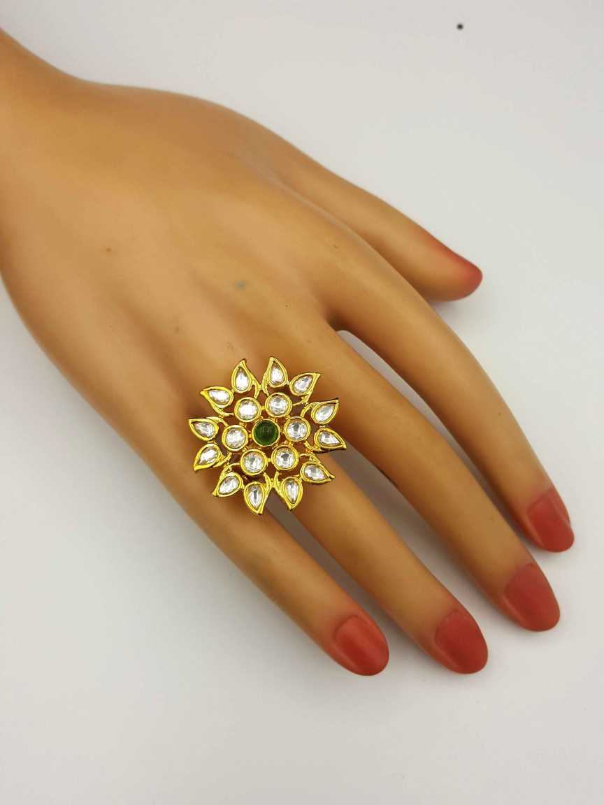 FINGER RING in VILANDI KUNDAN Style | Design - 19806