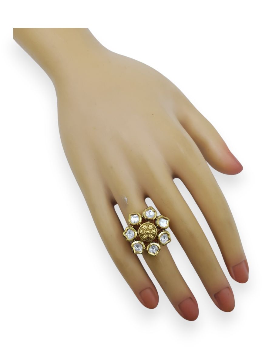 FINGER RING IN VILANDI KUNDAN STYLE | DESIGN - 23297