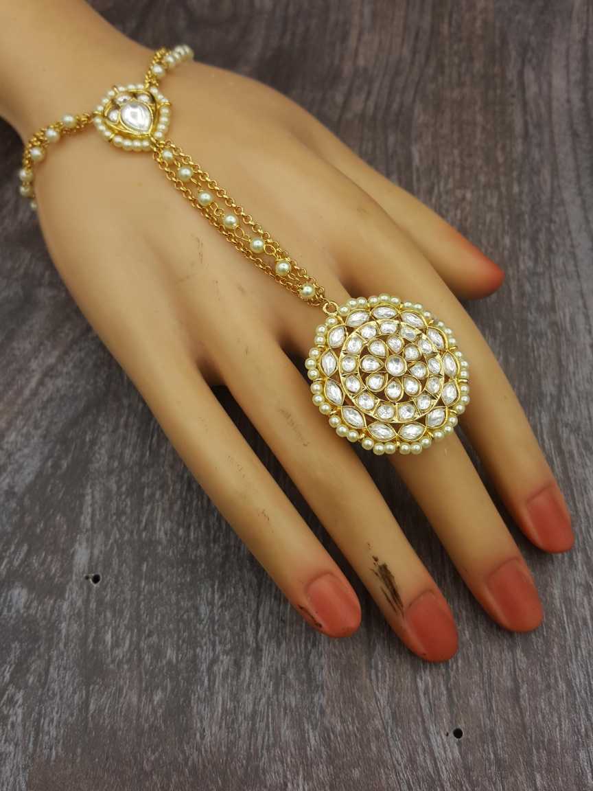 HAATH PANJA PHOOL in BOUTIQUE Style | Design - 20775