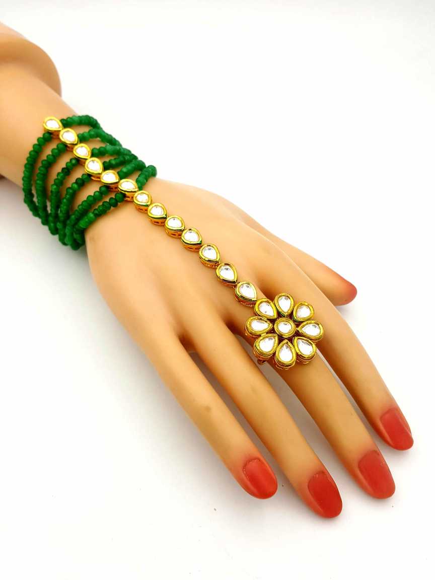 kundan-haath_paan-HPKU18135EMHG
