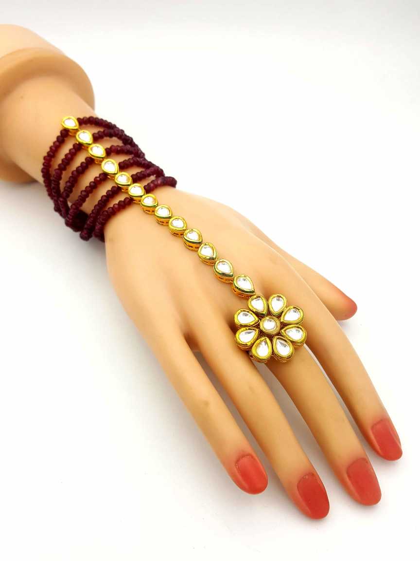 kundan-haath_paan-HPKU18135RBHG