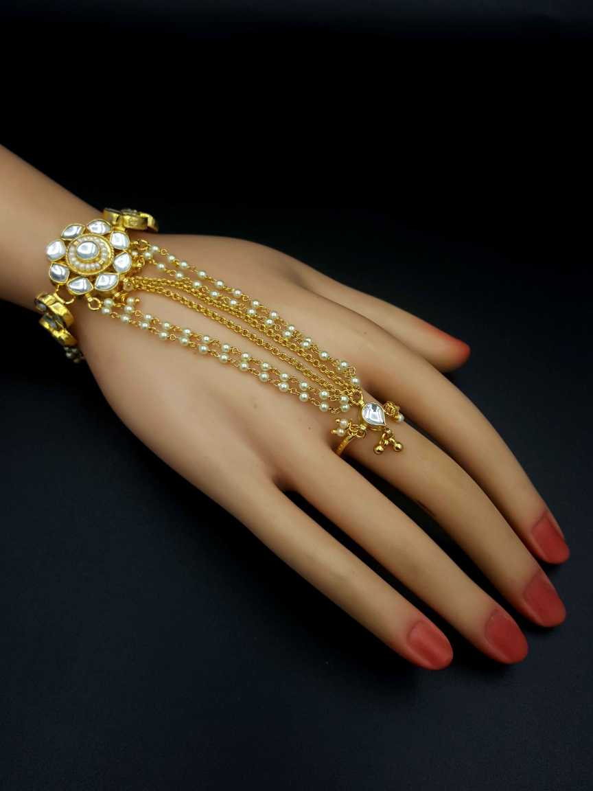 HAATH PANJA PHOOL in JADAU KUNDAN Style | Design - 19554