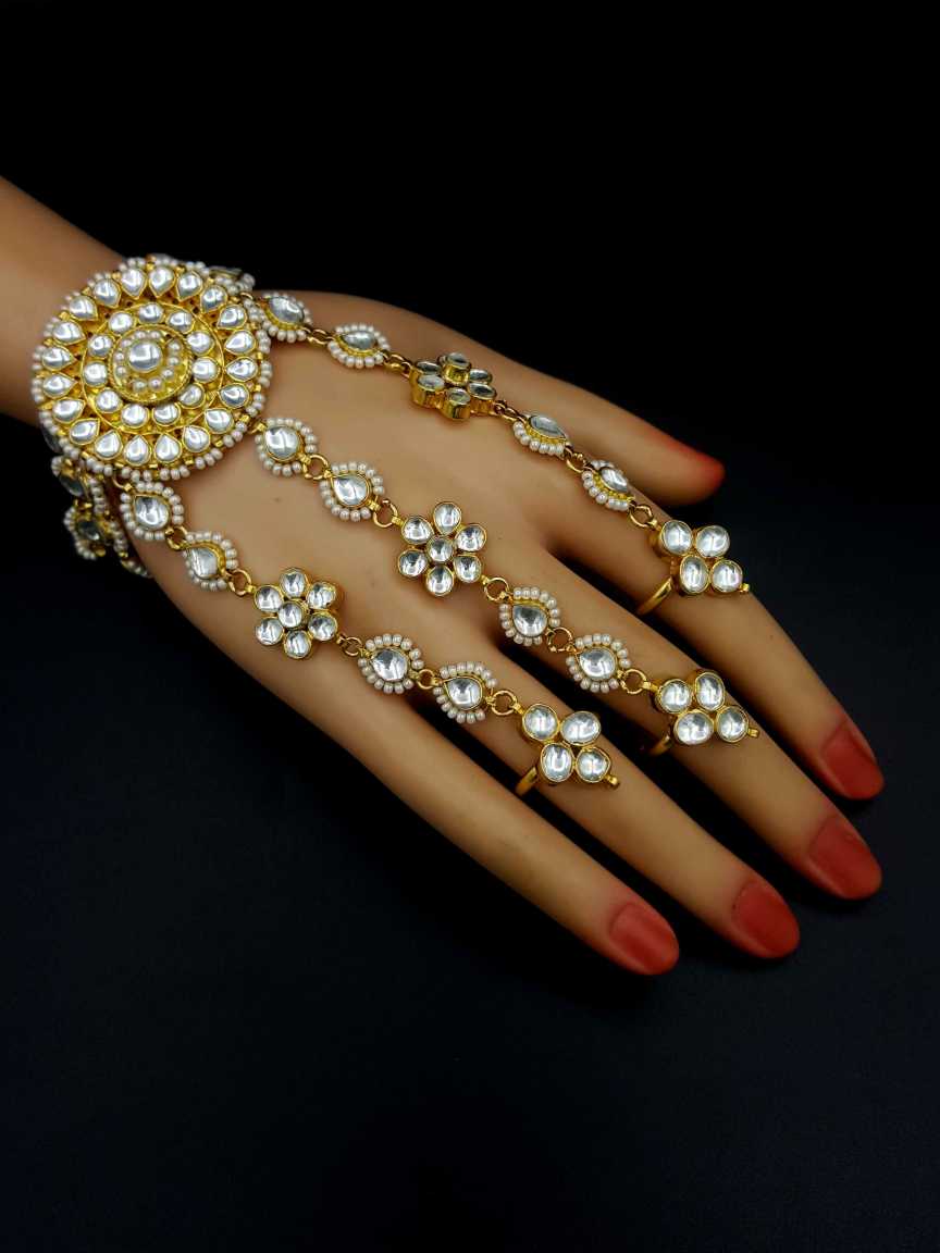 HAATH PANJA PHOOL in JADAU KUNDAN Style | Design - 19822