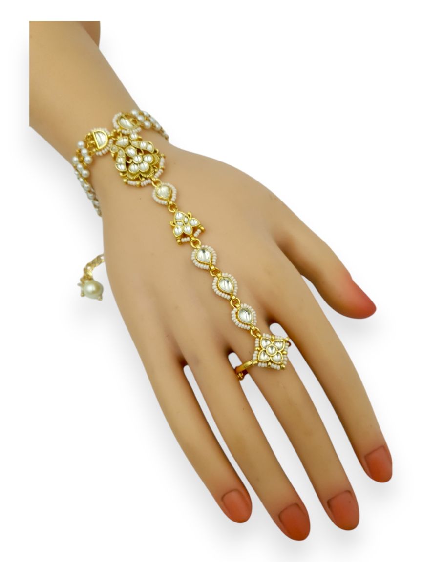 HAATH PANJA PHOOL IN JADAU KUNDAN STYLE | DESIGN - 23647