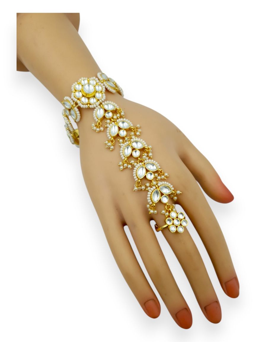 HAATH PANJA PHOOL IN JADAU KUNDAN STYLE | DESIGN - 23714