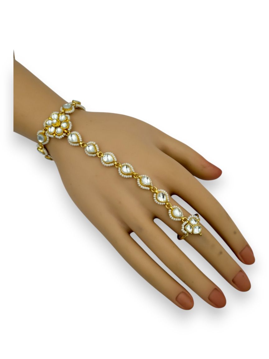 HAATH PANJA PHOOL IN JADAU KUNDAN STYLE | DESIGN - 24154