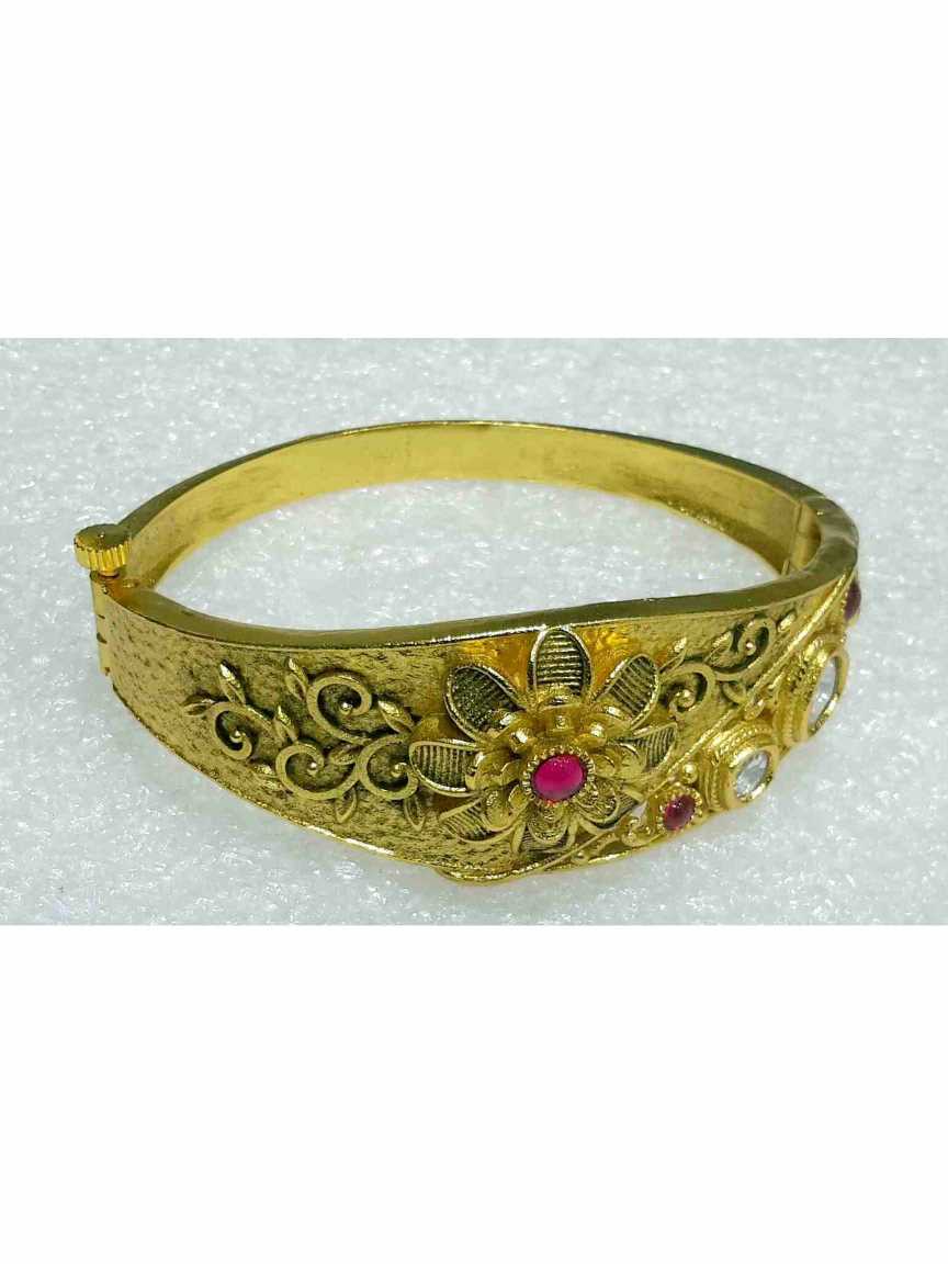 KADA in BOUTIQUE Style | Design - 15981