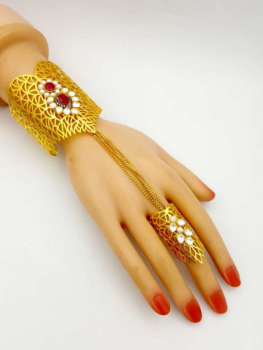KADA in BOUTIQUE Style | Design - 18483