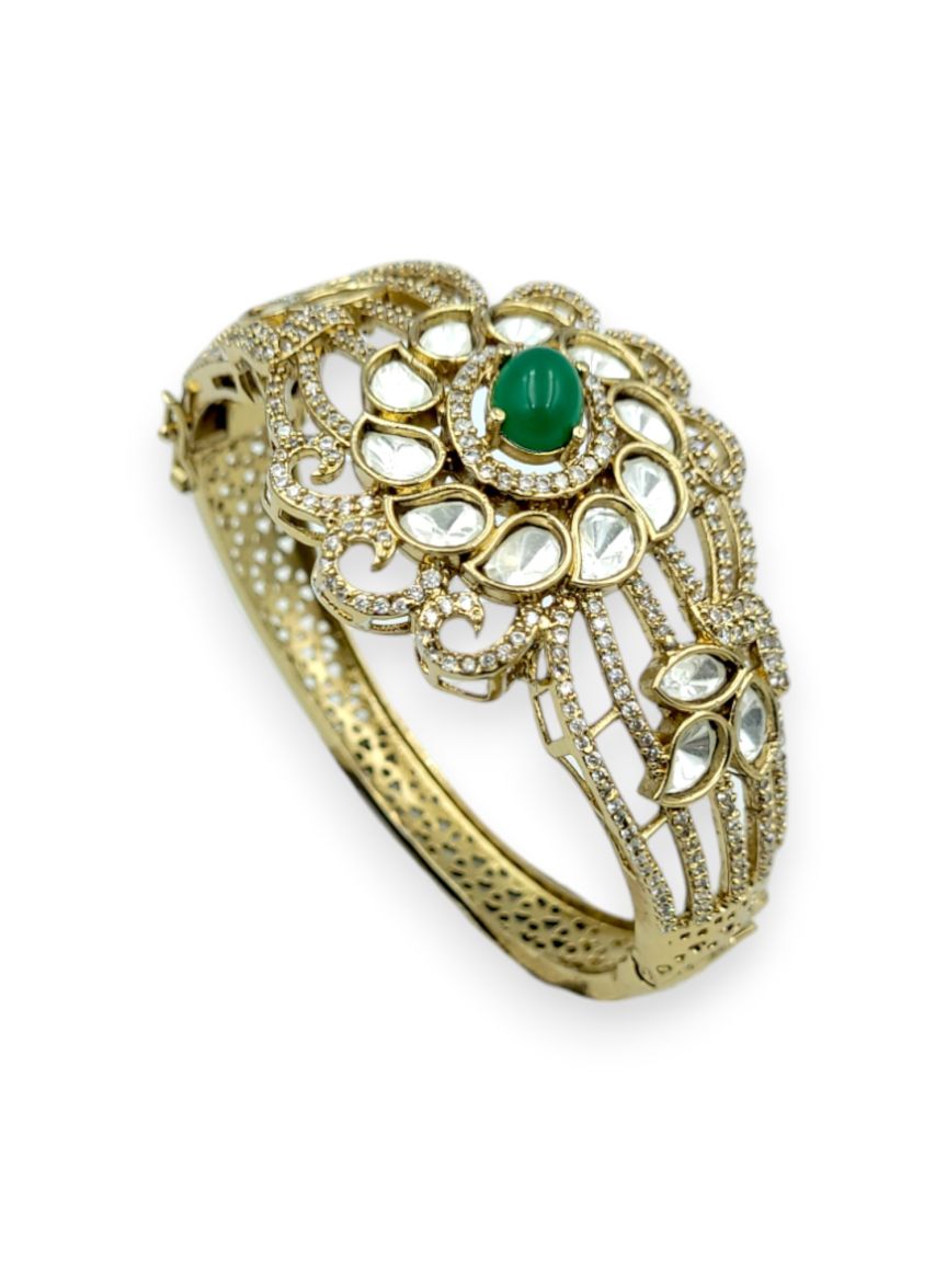 KADA IN BOUTIQUE STYLE | DESIGN - 23938