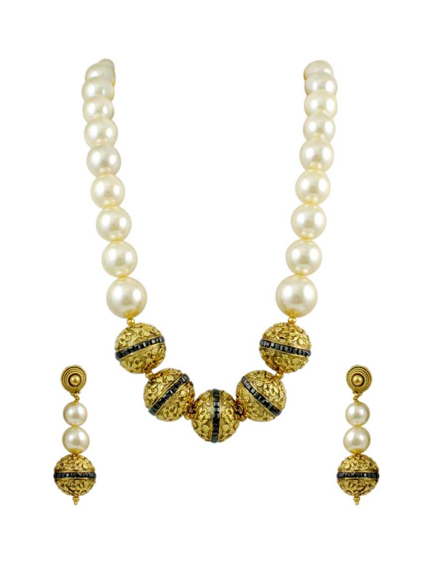 checkered_polki-mala_earrings-MECK10744BKHG