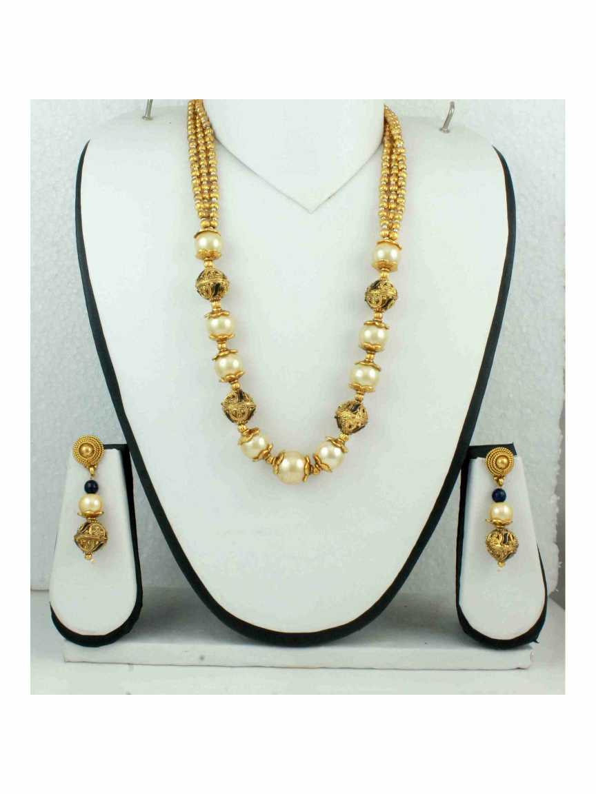 checkered_polki-mala_earrings-MECK10765BLHG