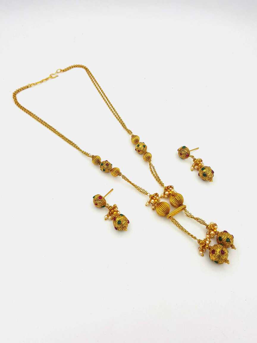 checkered_polki-mala_earrings-MECK18376REHG