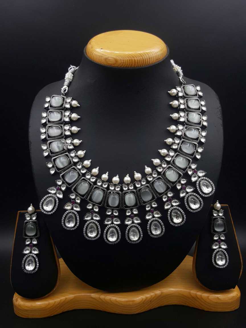 NECKLACE EARRING in BOUTIQUE Style | Design - 20250