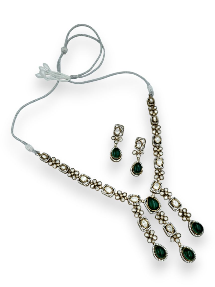 NECKLACE EARRING IN BOUTIQUE STYLE | DESIGN - 24150