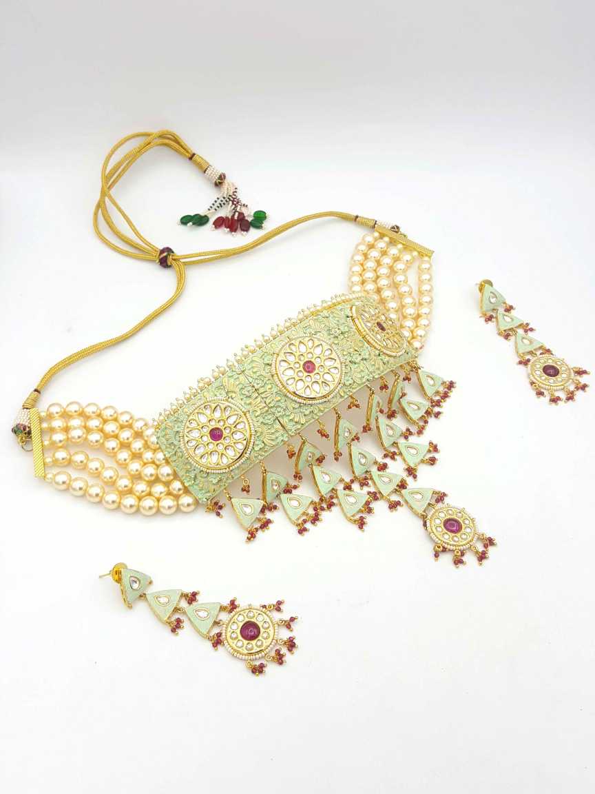 NECKLACE EARRING in VILANDI KUNDAN Style | Design - 18080